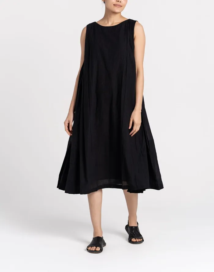 Women Dresses Madewell World Of Crow Organic Cotton Pleated Dress In Ink Black