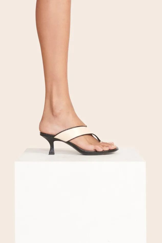 Women Heels STAUD STAUD NATALIA THONG SANDAL MAHOGANY Women Heels STAUD STAUD NATALIA THONG SANDAL MAHOGANY