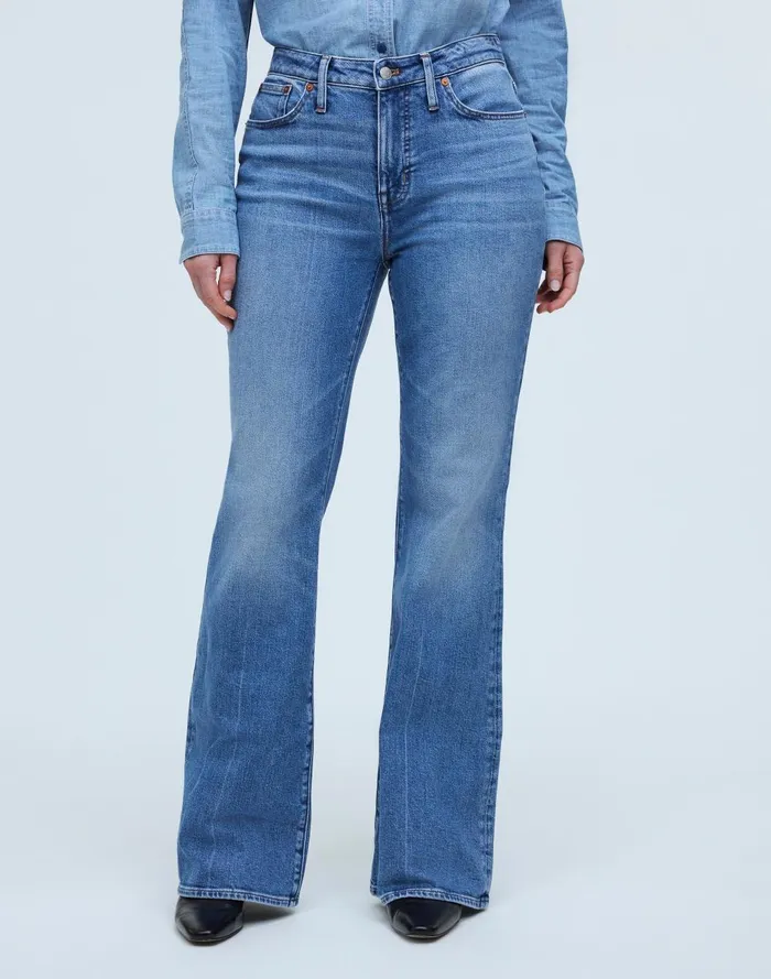 Women Jeans Madewell Curvy Flea Market Flare Jeans In Amaretto Wash