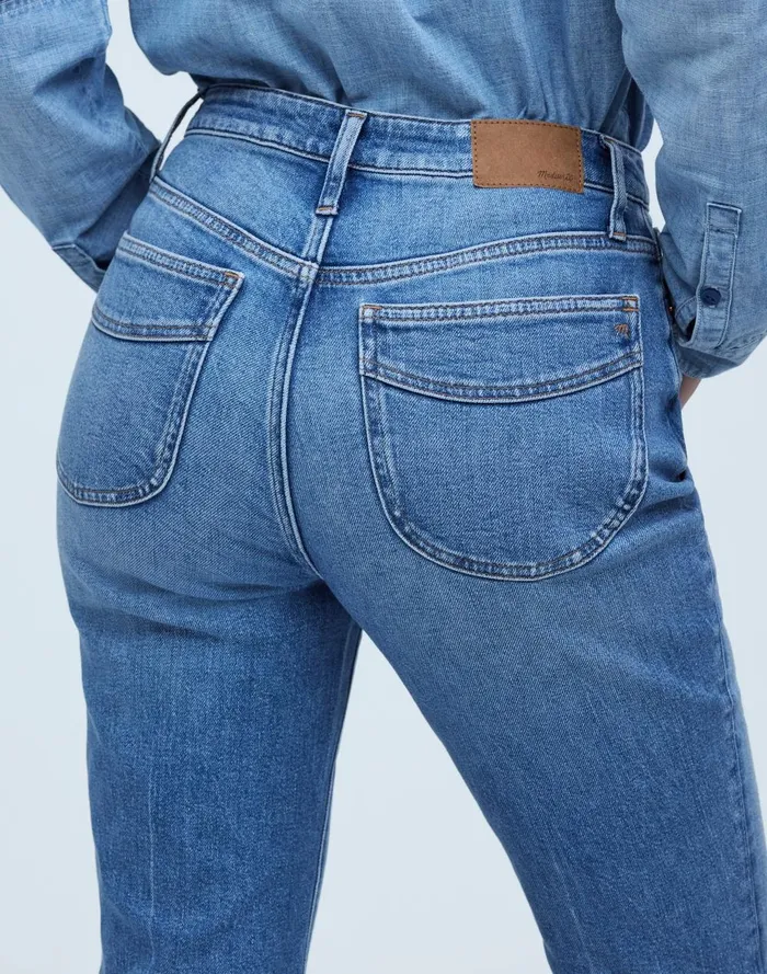 Women Jeans Madewell Curvy Flea Market Flare Jeans In Amaretto Wash
