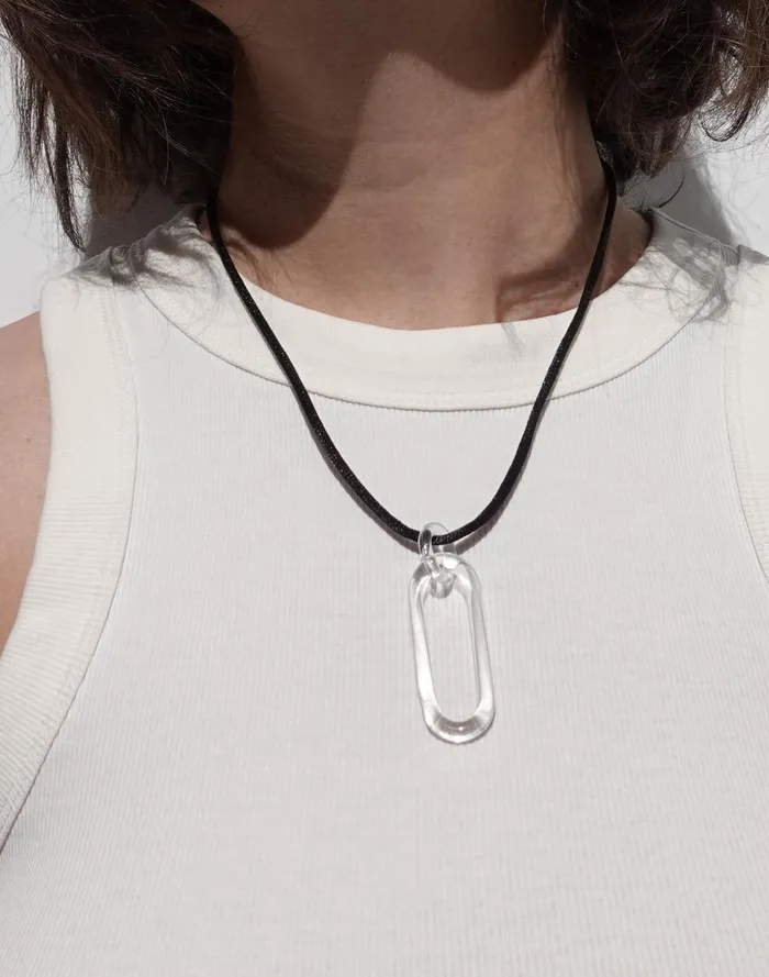 Women Jewelry Madewell Jane D039Arensbourg Clear Oval Pendant Cord Necklace