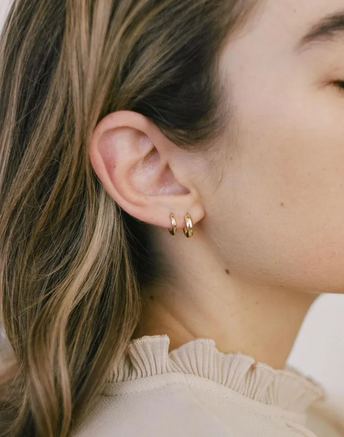 Women Jewelry Madewell Kinn Studio Classic Huggie Earrings