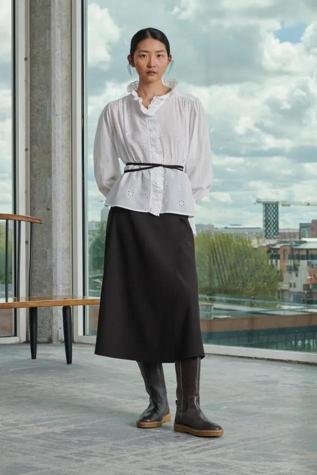 Women QUEEN SKIRT Coal Soeur Skirts and Shorts