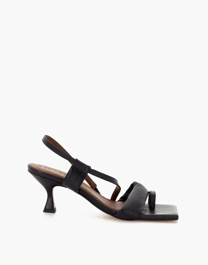 Women Sandals Madewell ALOHAS Leather Asymmetrical Sandals In Black