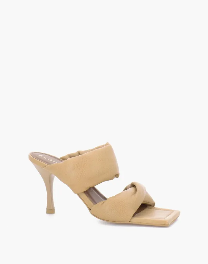 Women Sandals Madewell ALOHAS Leather Twist Strap Sandals In Camel
