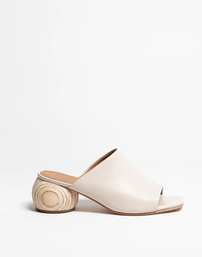 Women Sandals Madewell HUMA BLANCO Leather Milla Sandal Mules
