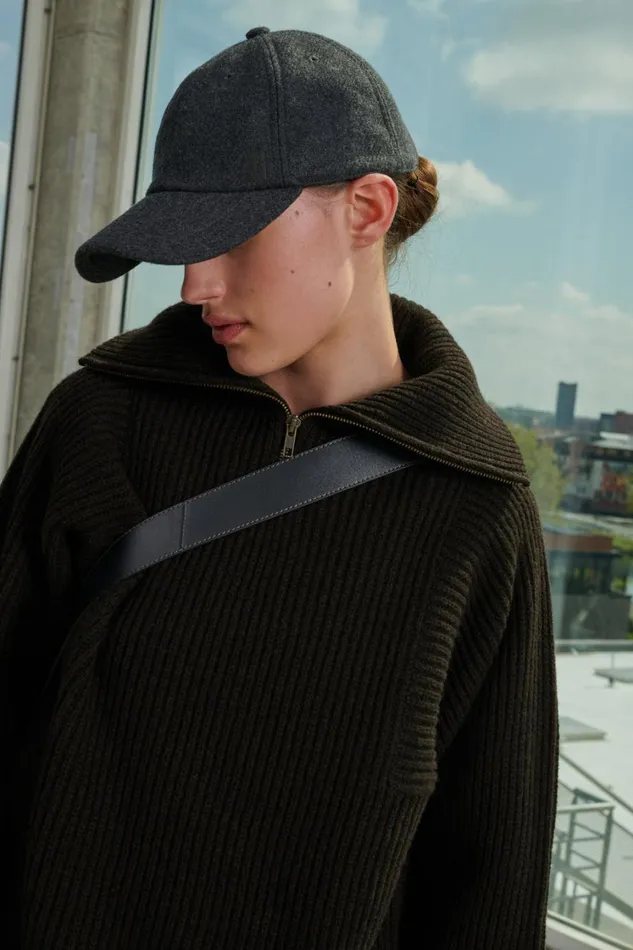 Women SERENA CAP Dark Grey Soeur Hats