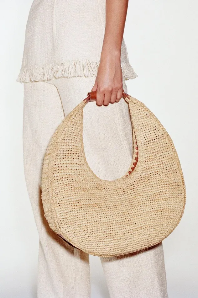 Women Totes STAUD STAUD LARGE RAFFIA MOON TOTE BAG NATURAL TAN Women Totes STAUD STAUD LARGE RAFFIA MOON TOTE BAG NATURAL TAN