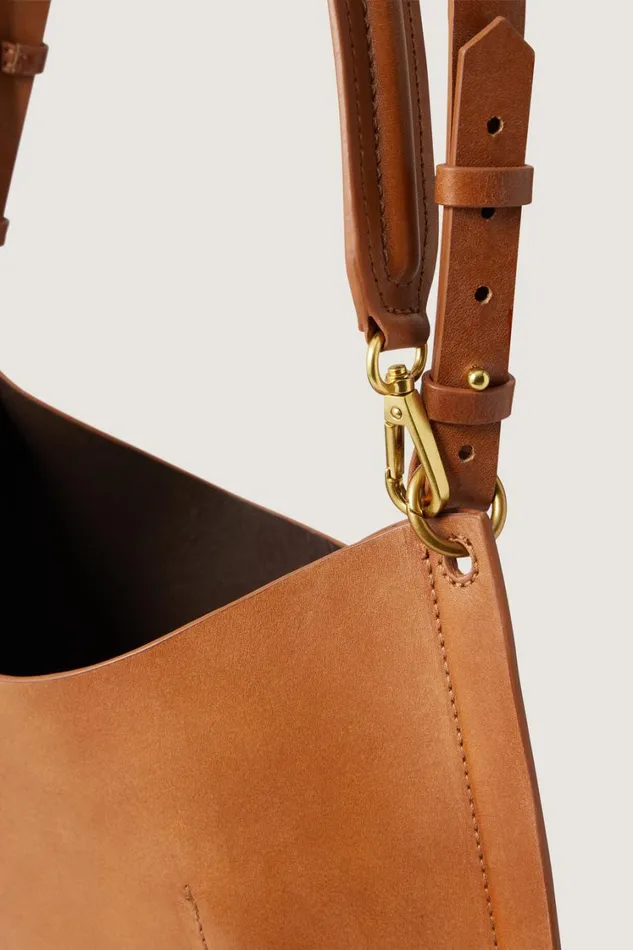 Women VIVIENNE BAG Natural Soeur Shoulder Bags