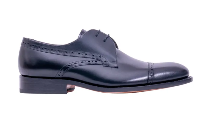 Wye 8211 Black Calf Mens Barker Shoes Brogues